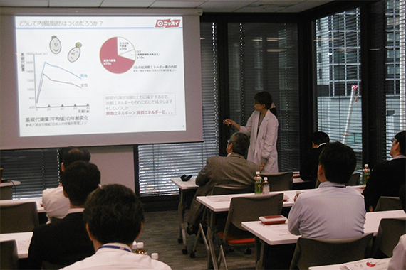 【Picture】Lunch Seminar