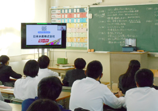 【写真】大阪・関西万博が実施する教育プログラム事業「アイデアミーティング」への参加