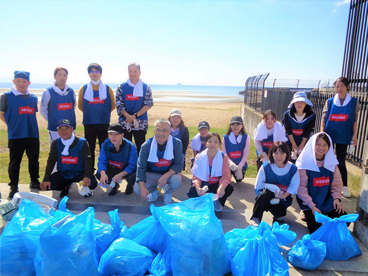 [Picture] Nissui Group Cleanup Campaign3