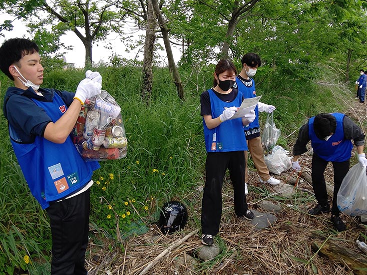 [Picture] Clean-up activities 2
